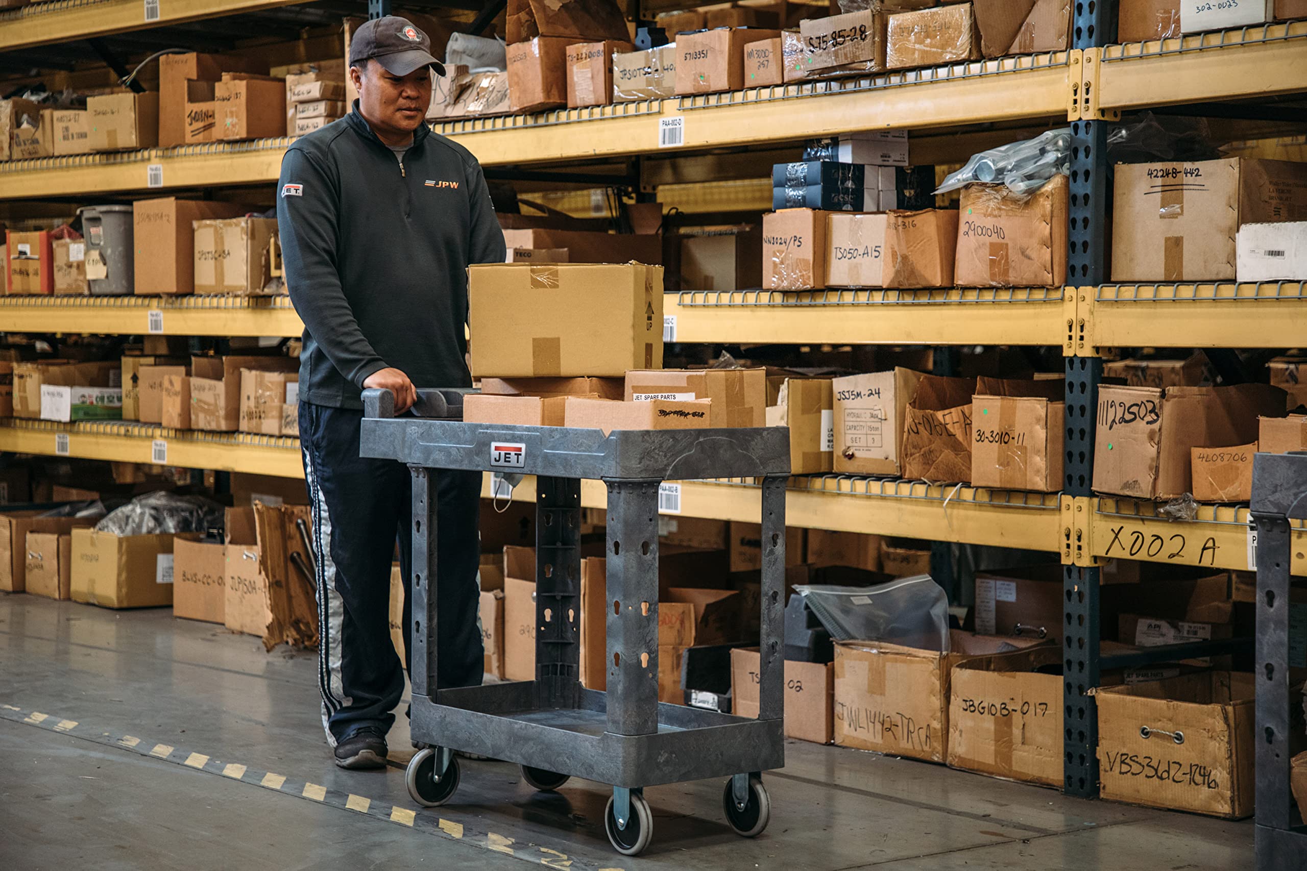 JET 41" x 17" Utility Service Cart, 550 Lbs. Capacity (PUC-4117) 7 JET 41" x 17" Utility Service Cart, 550 Lbs. Capacity (PUC-4117)