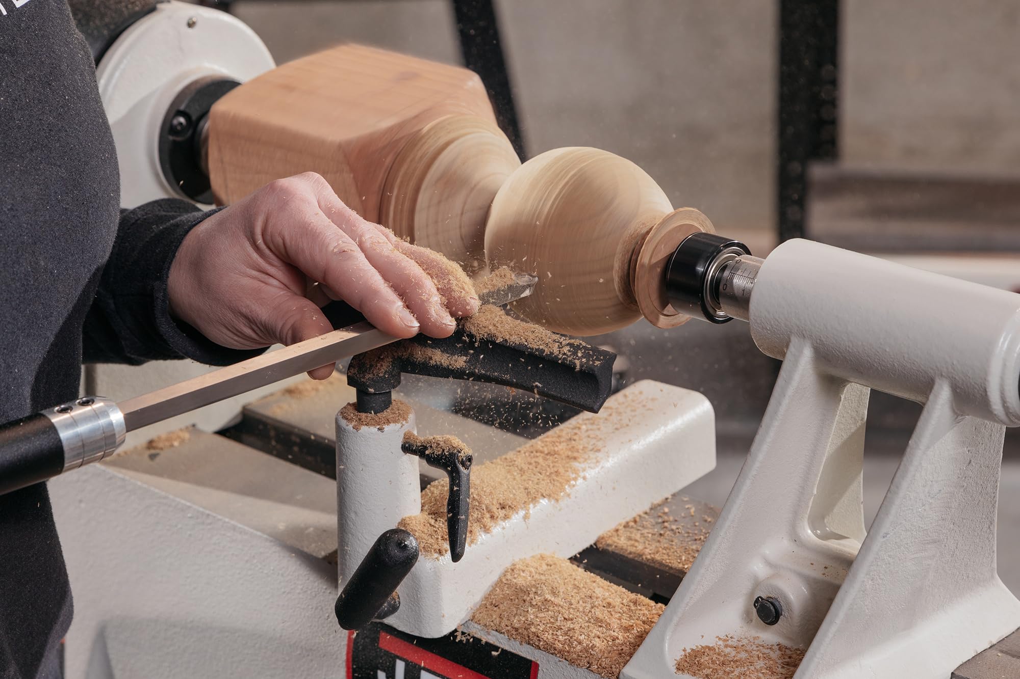 JET 14" x 40" Variable-Speed Woodworking Lathe, 1 HP, 115/230V 1Ph (Model JWL-1440VS) 9 JET 14" x 40" Variable-Speed Woodworking Lathe, 1 HP, 115/230V 1Ph (Model JWL-1440VS)