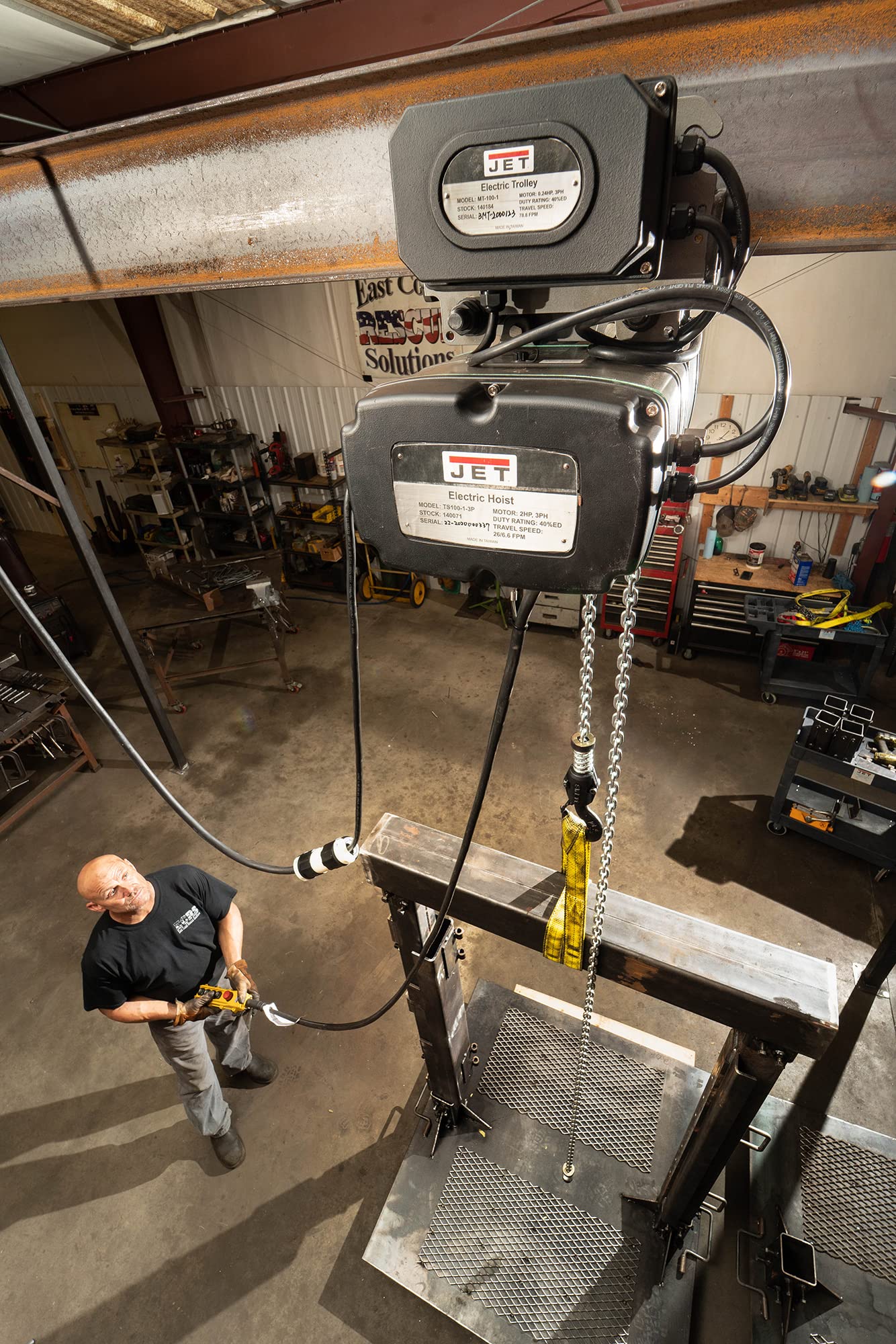 JET 3-Ton Electric Chain Hoist, 10' Lift (TS300-460-010); 4-Button Pendant; 2-Speed Trolley (MT300-4) 7 JET 3-Ton Electric Chain Hoist, 10' Lift (TS300-460-010); 4-Button Pendant; 2-Speed Trolley (MT300-4)